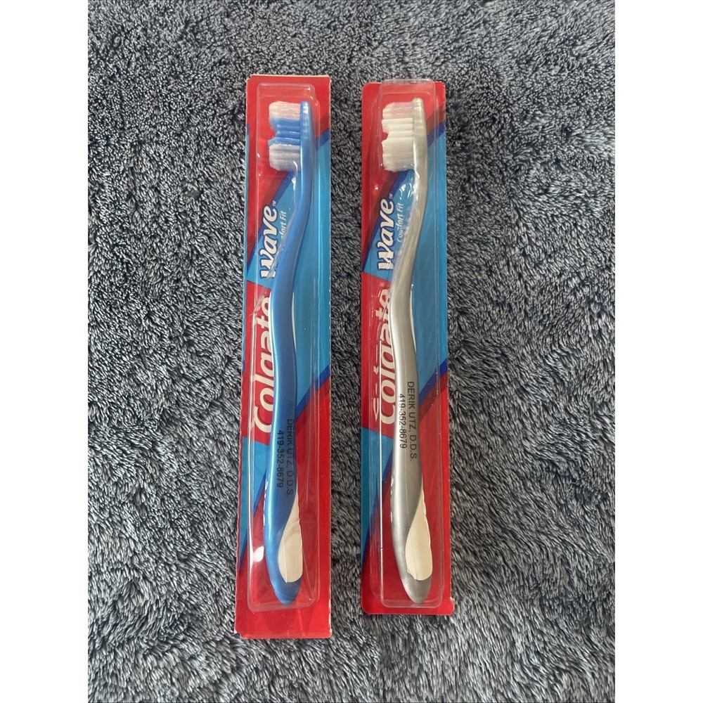 Colgate Multi Color Wave Zig Zag‎ Gum Comfort Fit Soft Ultra Soft Toothbrush